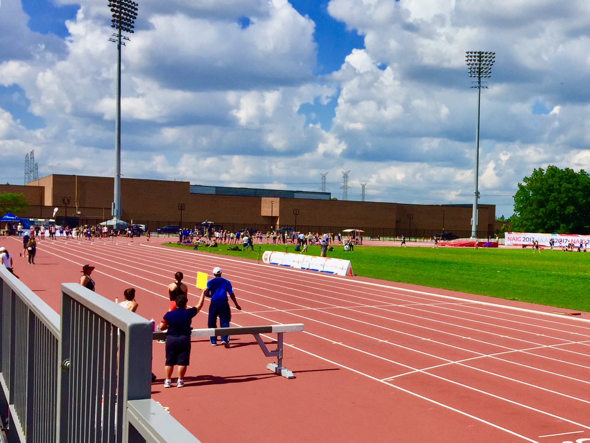 lex_hergott's tweet photo. 100m #personalbest at #NAIG! Amazing despite badly infected knee requiring daily IV antibiotics during the competition week! #Strength #Perseverance #Nationals #trackandfield #Athletics #TeamOntario https://t.co/EBnGN3O4DM