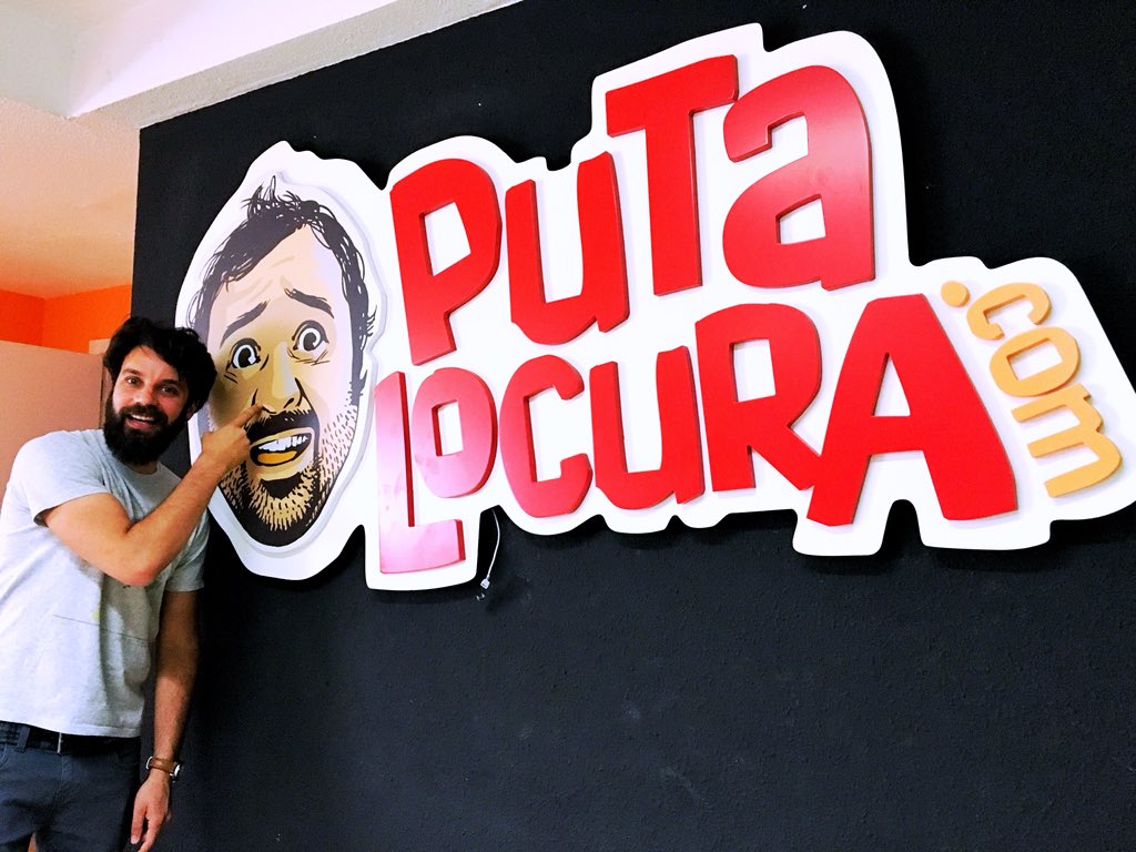 jalofernandez's tweet image. Once upon a time I was working in an office space just in front of a porn studio! True story!
🤣
Hace algún tiempo trabajé en un coworking que estaba ubicado justo frente a las oficinas de un estudio porno. Cosas que pasan en #Madrid
😜
#pornstudio #logo #draw #fun #spain #art