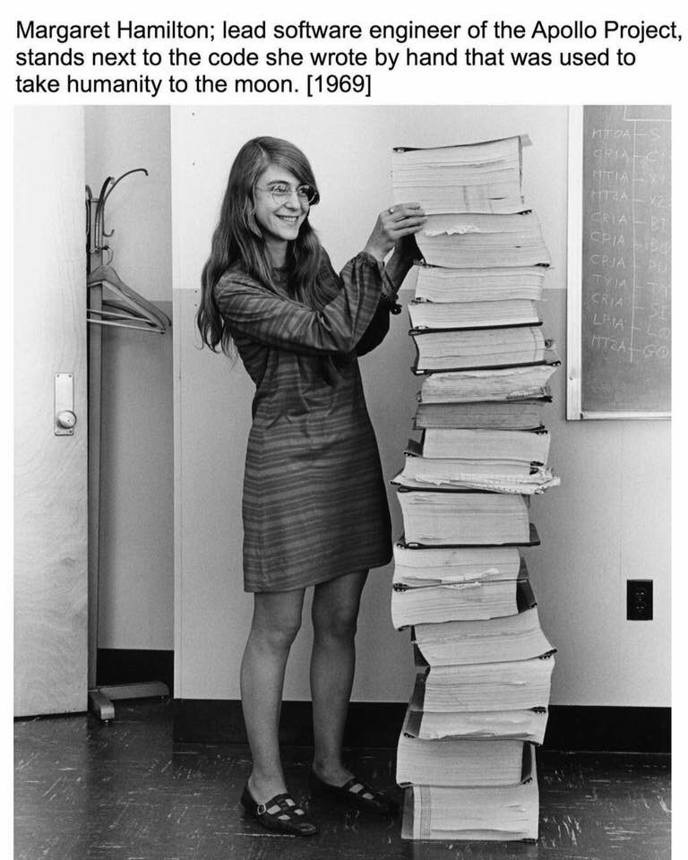 MsDonnaFenton's tweet photo. Celebrate all the smart women in tech!! #hertechpath #STEM #GirlsInSTEM #girlscandoanything https://t.co/cXedOwgPHT