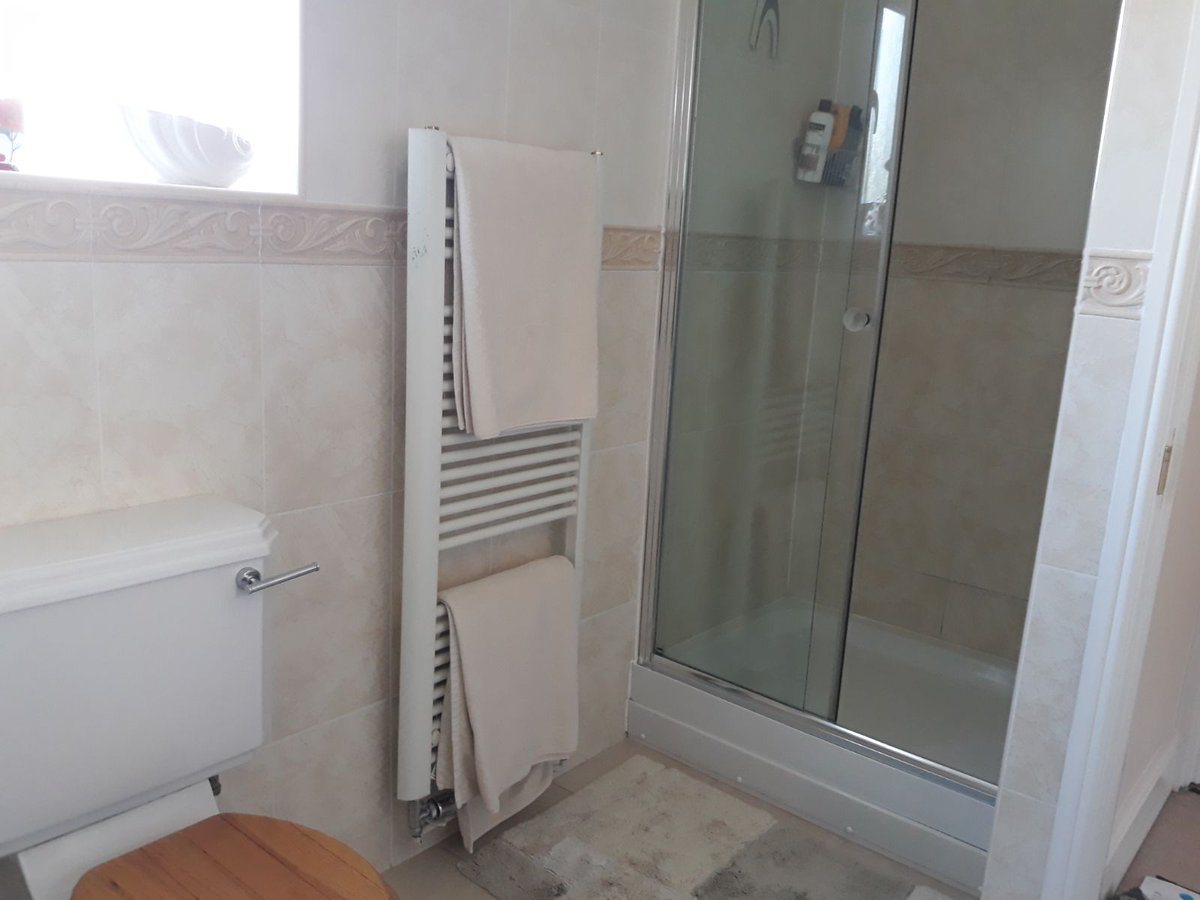 NichollsLtd's tweet photo. A couple before and after shots of a bathroom recently completed with @BurlingtonBaths @IonicByMerlyn @BisqueRadiators #bathrooms https://t.co/2qQlhvxA6K