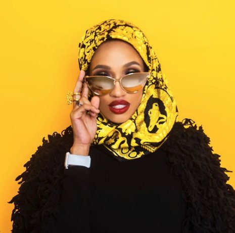 iROKOXsquad's tweet photo. Singer, @aphroDIJA revealed after she welcomed her daughter that she did a photo shoot while in Labour. She just shared the beautiful photos from the shoot on her IG page. https://t.co/iyChh0IrXj