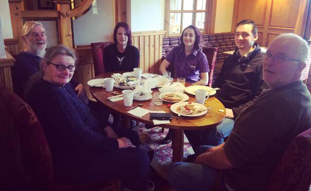 Regular guest's return to Central Park PI&amp;R Catty having a quick catch up at BF they love ot here yet another year  #bettertogether <a href="/seanquirke1888/">Sean Quirke</a> <a href="/SDEBDD/">simon ewins</a> <a href="/foggyfogster/">Paul Foggin</a>