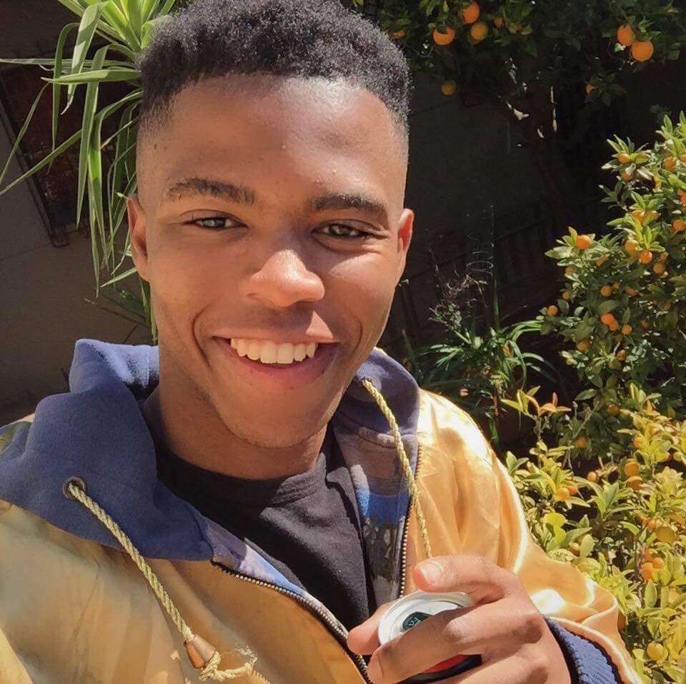 dxrkskinned's tweet photo. R.I.P 🖤 https://t.co/groqKoUXvH
