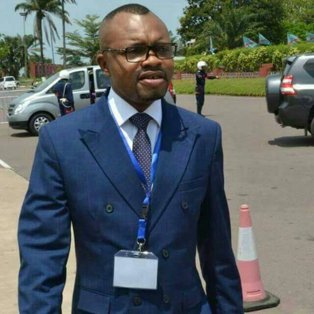 Mon Président @LwambaPapy Longue vie à vous cher #Mentor @bikeko @petermoj1 @AmbHenriMova @TshobaDarel @Presidence_RDC @Muyumba @filsdelapromess @BadjegatePopol @KandeDjema @Obriannzola @actualitecd