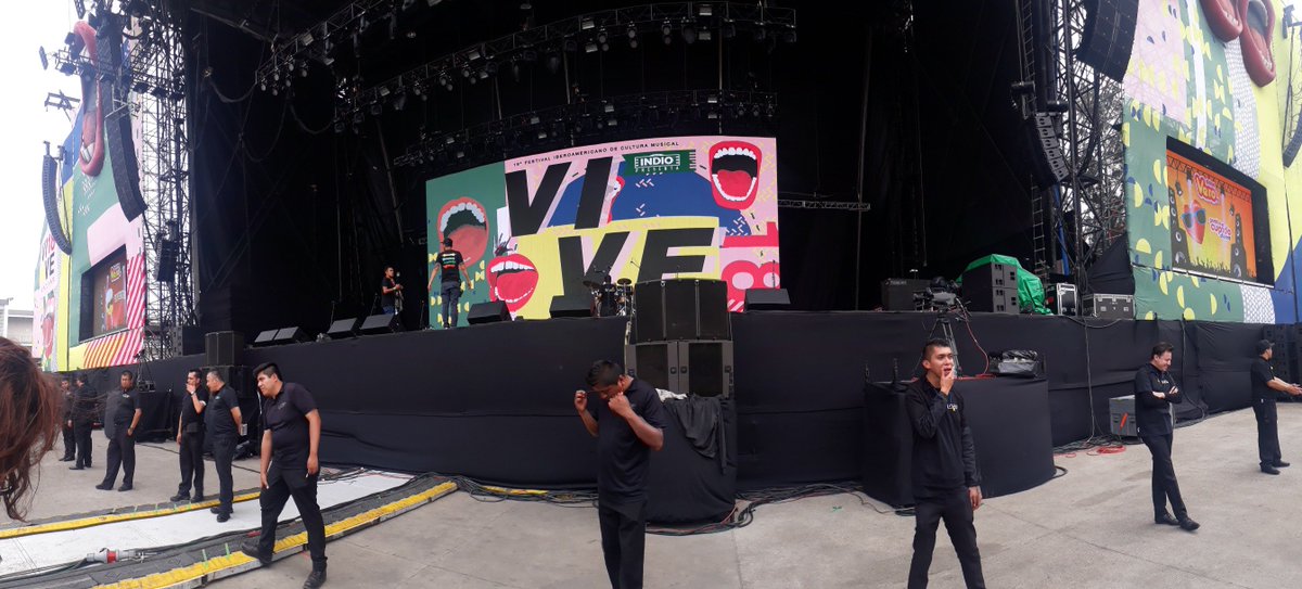 EliasAntonioBT1's tweet photo. Gorillaz México 2018
Tour Humanz World
#Gorillaz #gorillazmexico2018 #ViveLatino2018 #EscenarioIndio #VL18 #VLINDIO18 #HUMANZWORLDTOUR @Damonalbarn @vivelatino @cervezaindio
Welcome to méxico @gorillaz 🇲🇽❤🇲🇽❤🇲🇽❤🇲🇽 https://t.co/wCC10L6b6E