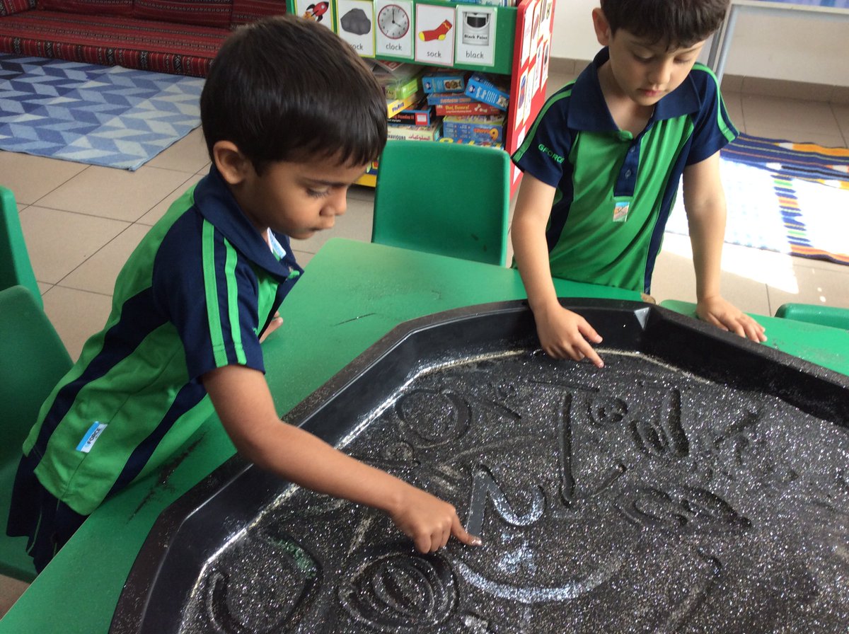 CarmenCatin's tweet photo. We had fun learning how to write numbers correctly!
#behappybegcs @gcsearlyyears #numberformation #GCSKGFun #messyplay @MrJamiePlunkett @GCSPYPCor @gcspypmaths https://t.co/GkOGeZE5D1