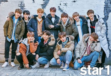 NguynMaiKiuHn2's tweet photo. .WANNA ONE ah~ Các anh có biết thanh xuân của em là gì không?... Đó là các anh đó ☺ Các anh vui em cũng vui theo 😊 các anh buồn thì... Em cũng buồn theo c��c anh 😞 WANNA ONE ơi! Hãy luôn cười thật tươi nhé 😊 bọn em sẽ luôn luôn ủng hộ anh 
#워너원_괜찮아_약속해 https://t.co/GeYoVliLC6