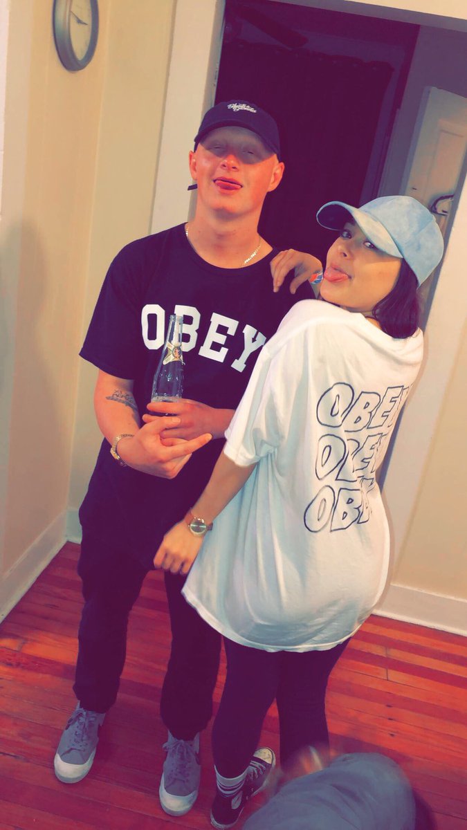 momma_ceeta's tweet photo. I just wanted to be the last one to tell you happy birthday so it can end on a good note 😛 but rlly tho, I hope you had the most dope birthday ever! thank you for giving me one of the most realist friendships❣️ily lil brudda! keep wubbin out 🖖🏼 #videostofollow https://t.co/t1ZFb7J6yX