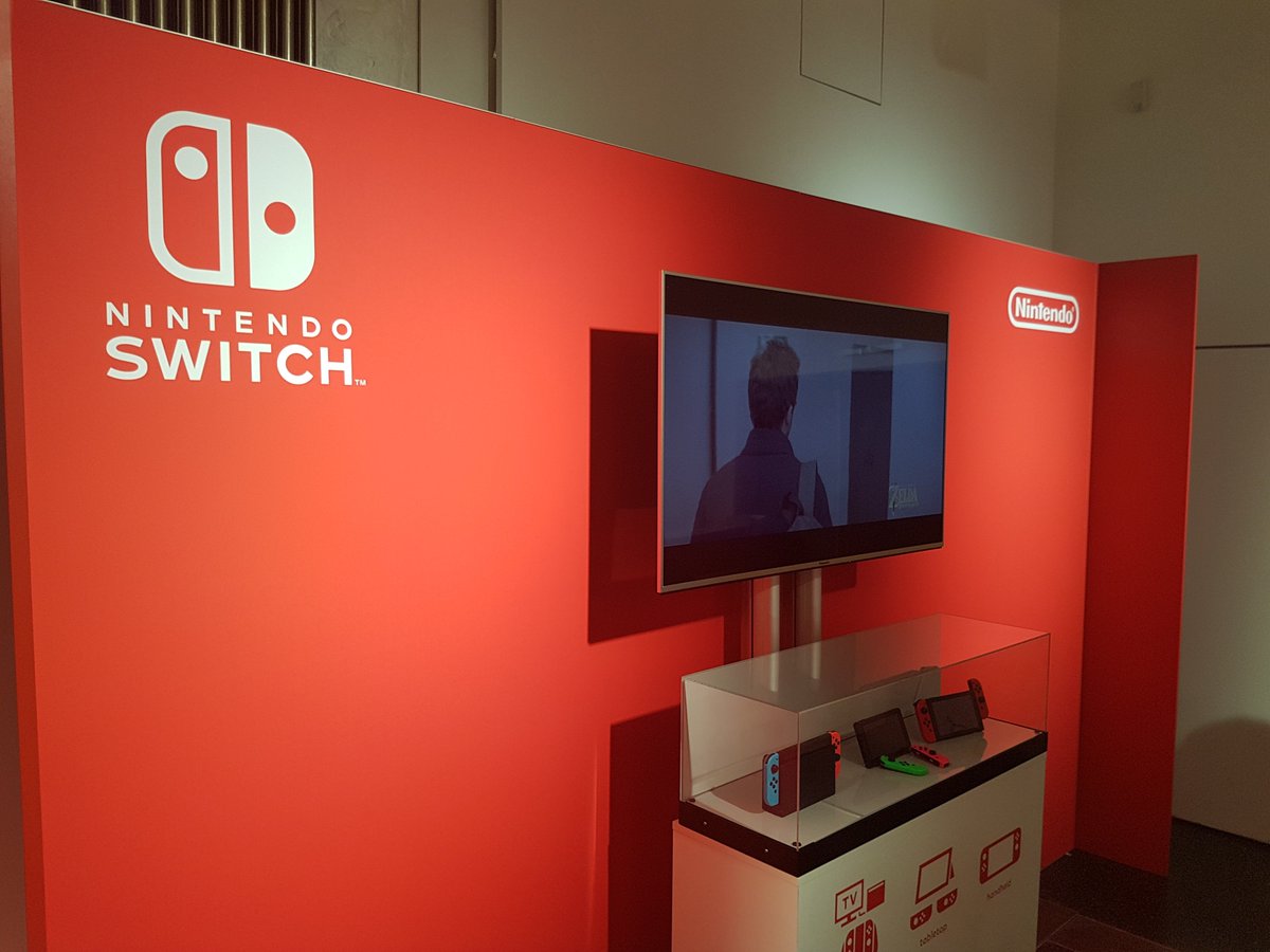 expressoshow's tweet photo. .@TheGarethWoods got to experience the #NintendoLaboSA #NintendoSwitchSA interactive build-and-play game. Do you think this can be used as an educational tool? #ExpressoShow https://t.co/0SfOohHteT