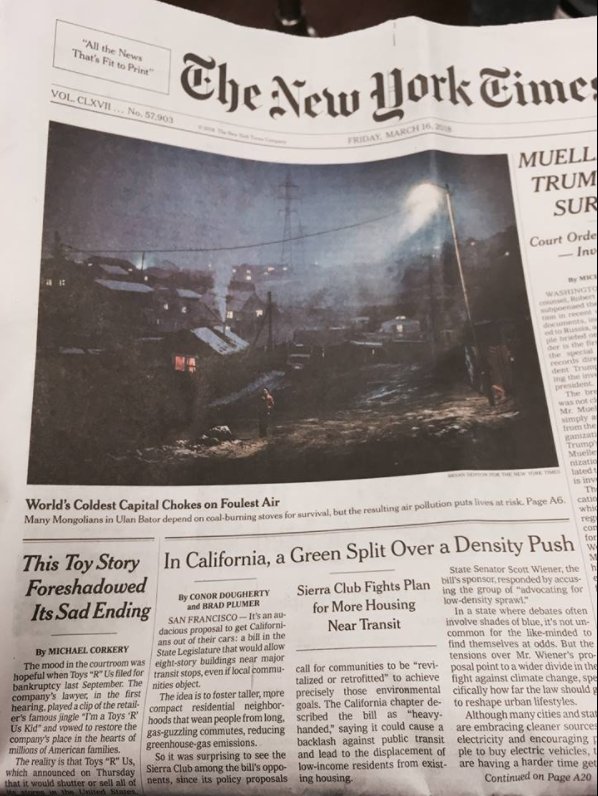 Urantogtokh's tweet photo. Алдарт "New York Times" сонины тэргүүн нүүрт Улаанбаатар хот залрав‼️
Жилд 1 сая тонн нүүрс түлж, 2015 онд хатгаа/утаанаас үүдэлтэй/-гаар 5 доош насны 435 хүүхэд нас барсан‼️

Утаанаас үүсэлтэй өвчлөлөөр дэлхийд "гайхагдсан" Монгол Улс МАНдтугай

#УлсынНийслэл #ДэлхийнШившиг https://t.co/iKGqeI7llo