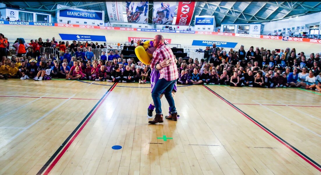 AcesCheer's tweet photo. @cliffo53 @cheer4JP @UKCheerleading               What’s going on here JP????
Molly the Mascot have you seen who JP is dancing with...... https://t.co/JeFnJUTbWI