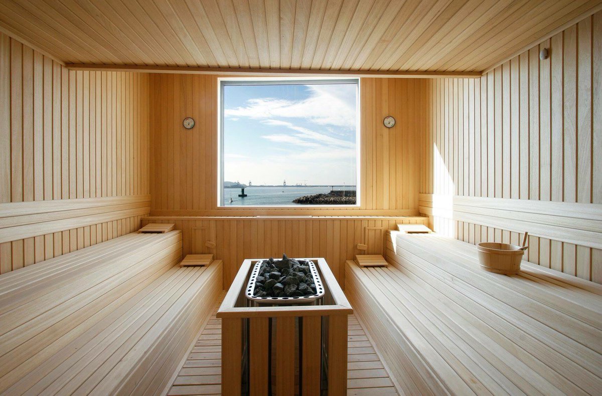 #Lluvia
#Frio
#Viento

Pues lo disfrutamos mirando al mar desde nuestras #Saunas

#BuenPlan?

#Gijon <a href="/GijonTurismo/">Visita Gijón/Xixón</a>