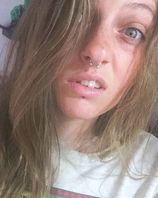 soydreamergirl's tweet photo. Esta es mi cara cuando veo que está nevando a finales de marzo 😭 #stopwinter #prayfordreamer https://t.co/a07gzDRxK7 https://t.co/7g5WDbrL0m