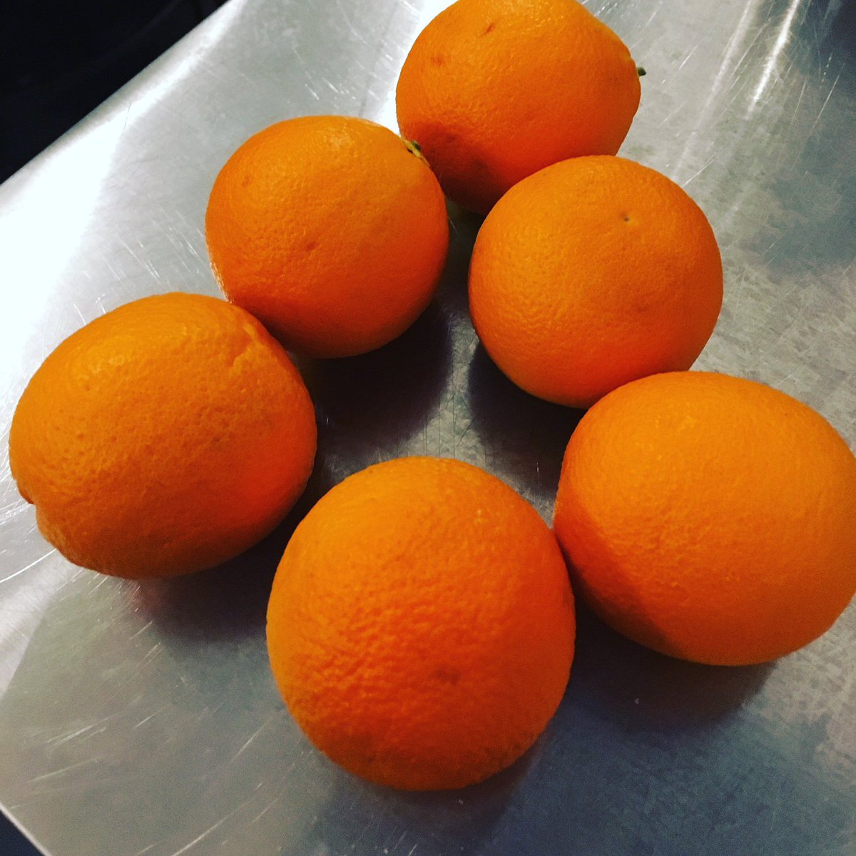 RedSmithDistill's tweet photo. Time to change orange variety to Salustiana. The variety changes throughout the year to get the best available #makinggin #salustianaoranges https://t.co/i9P48kTSEq
