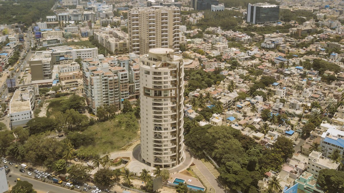 MarattPimento's tweet photo. Maratt Pimento offers high-end, premium range apartments in Bangalore at 4 cr. And above. The apartments are beautifully planned and done up.
#ApartmentsInBangalore
https://t.co/00JcWmPk6y https://t.co/pdMd9ncM5N