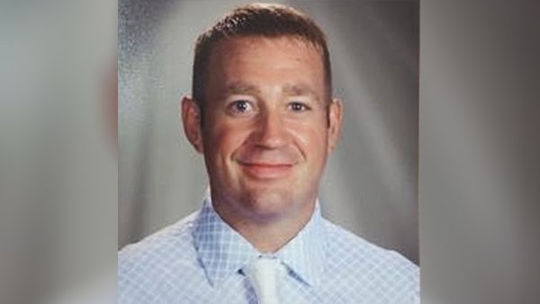 eagle993's tweet photo. Eric Lows is South Dearborn Community Schools’ next superintendent. https://t.co/Om5JOMYcAe https://t.co/bpYisXJWrp