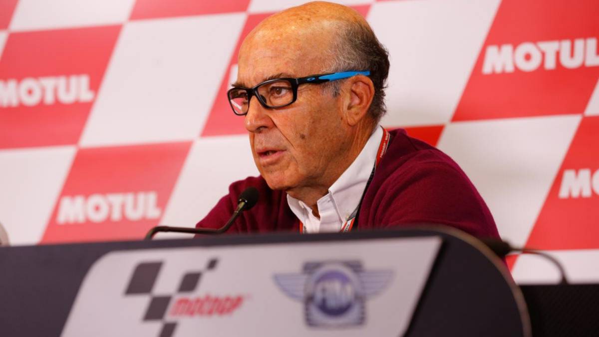 scalinex's tweet photo. Carmelo Ezpeleta, CEO de Dorna: “Si un aficionado de MotoGP no se puede gastar dos euros y medio, tenemos que mirar otra cosa”. #MOTOPracing https://t.co/vmWiaplbEc