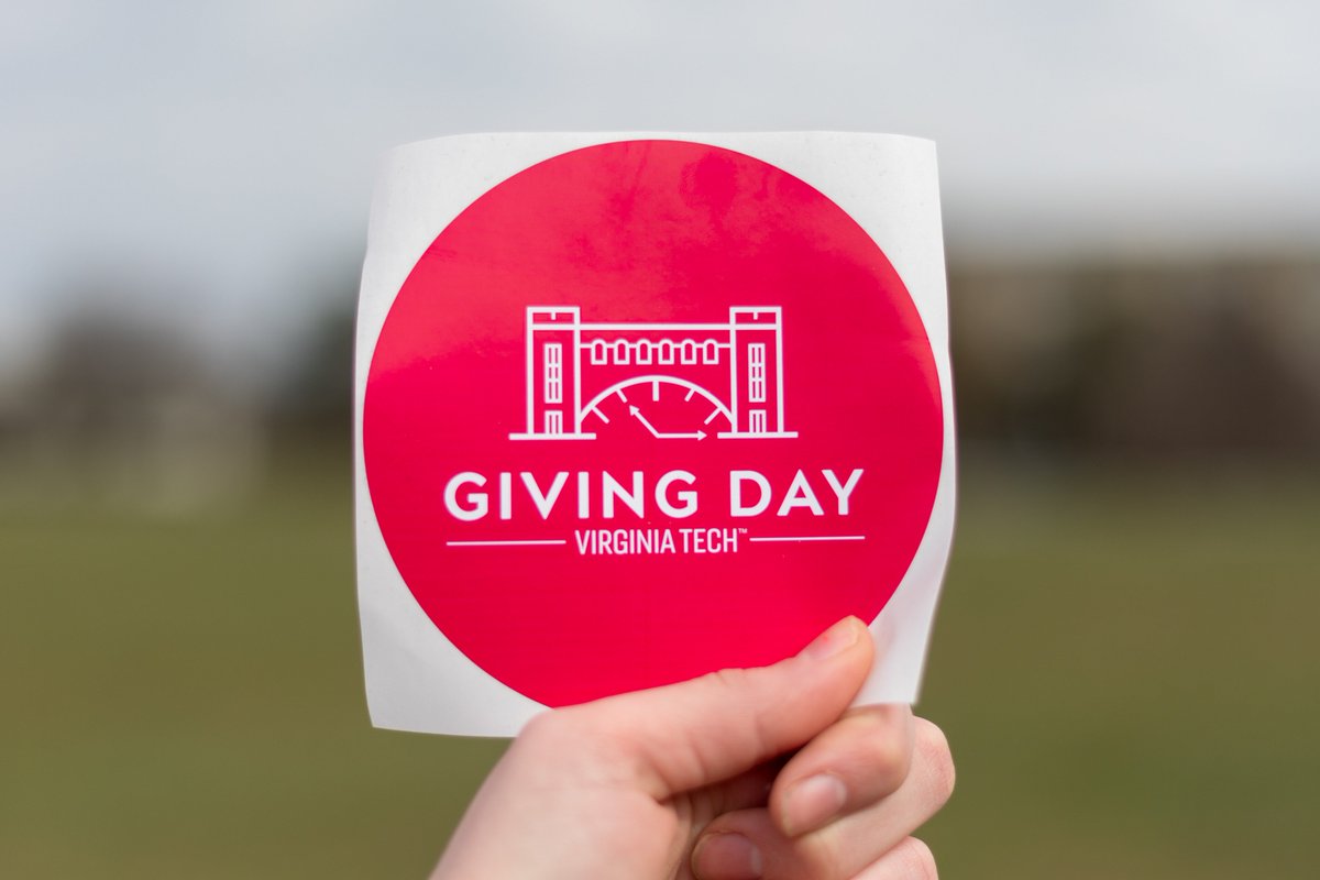 virginia_tech's tweet photo. We're still giving out ❗️FREE❗️ t-shirts, cookies, candy, koozies, and more today (yes, even in the rain). Find us on the Drillfield from 10-2 &amp; find yourself taking home a lot of free stuff for #VTGivingDay!

🏃‍♀️ Run, don't walk. 👉 https://t.co/5TQzGqyZlG https://t.co/InwlcHPzOG