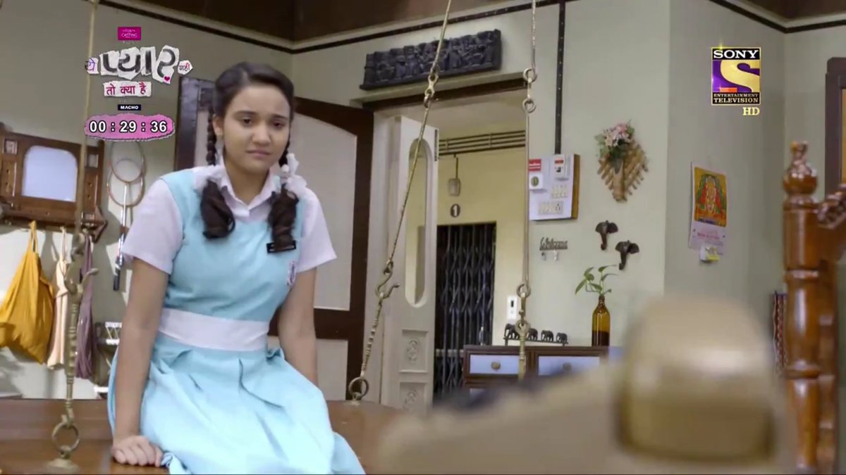 Anji17_'s tweet photo. 'main yeh bhi janti thi ki dil ki baat zaban pe laane ki liye waqt lagta hai lekin main sabar karna bhi janti thi'

not just naina's, this time naina and sameer's both SABAR gonna be tested by everyone and everything on every stage. BUT, they won't give up.

#YehUnDinonKiBaatHai https://t.co/aoghBiL5GC
