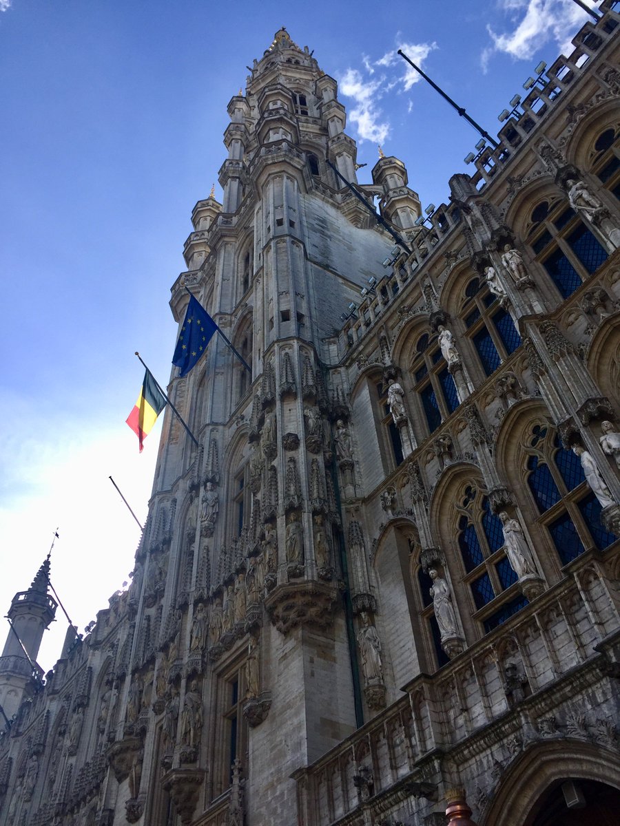 Thrilled to be in #Brussels for tonight's "From #USpace to #Drone Business" reception feat. remarks from <a href="/MarianMarinescu/">Marian Marinescu</a>, <a href="/Bulc_EU/">Violeta Bulc</a> Head of Cabinet Matej Zakonjšek, &amp; @Telekom_group's Ralph Schepp. Many thanks to our host <a href="/ROPermRepEU/">RO2019EU</a>! #DAEinBrussels #FromUSpacetoDroneBusiness