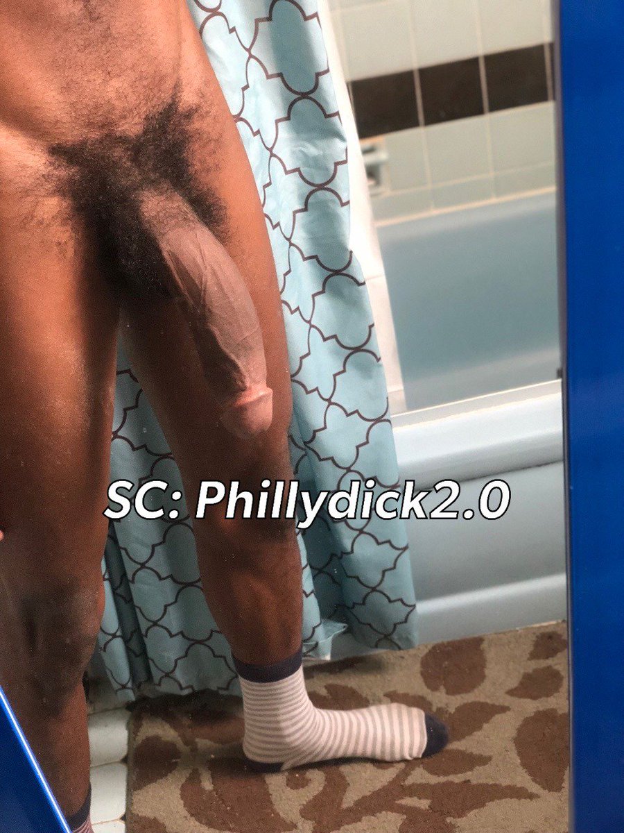 b8ter83's tweet photo. Skinny dudes that show up with 🍆+ pubes+ socks+ 👅🍑= get 🍑/🍆 automatically.. #teamvers #teamb8 https://t.co/J3dgl5vo3B
