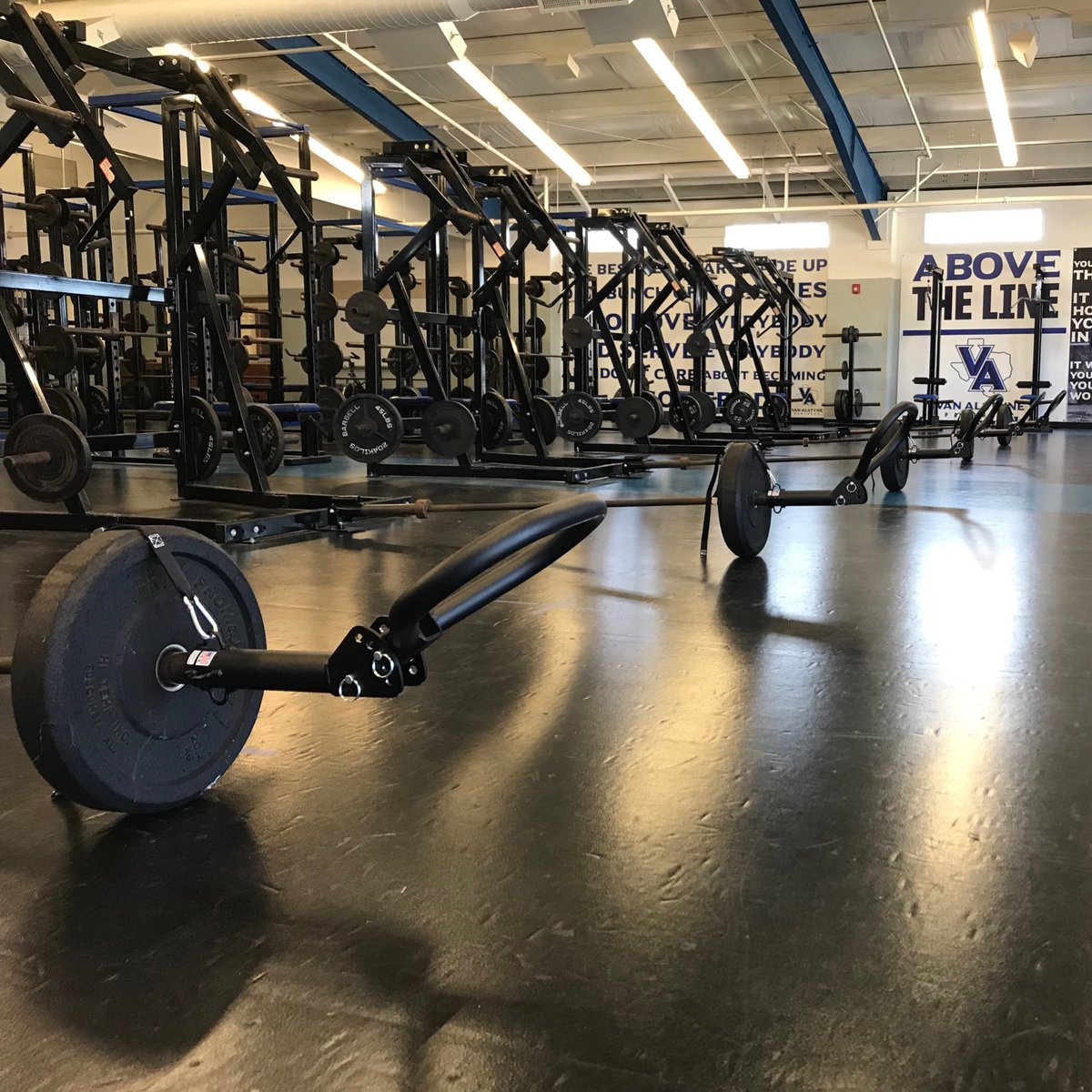 LPAStrength's tweet photo. Spring season is here and Van Alstyne is ready to work!
.
Bridging the gap between the weight room and field #SoupBoneStrong 
.
#txhsfb #vanalstynefootball #springball #football #landmine #workout @MikealMmiller @DmurrayMy @bubba_sedlacek https://t.co/cDFU85faIJ