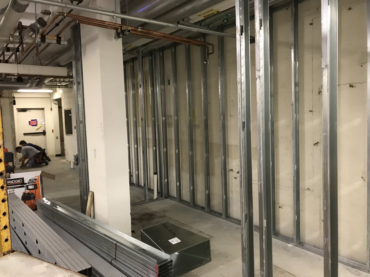 UF_FSHN's tweet photo. While #SomethingsBrewing in the Pilot Plant, progess continues for our new #ExperimentalFoodLab It will be exciting to welcome our @UFCALS @UF_FSHN #UF22 students to a new facility this fall. https://t.co/2wQmW0Ky2t