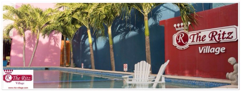 RitzVillage's tweet image. Grab a seat and enjoy sunny Caribbean days! #poolchair #bythepool #caribbeanvibes #curacaohotel #ritzvillage