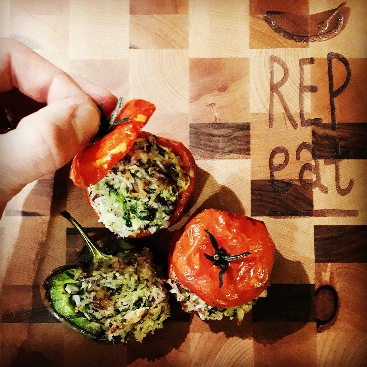 repeatandskate's tweet photo. I almost have a duty to go out there, stuff those vegetables and make some dreams come true 💖 Read more stuffed words on stuffing right here 👉 https://t.co/o4mYS63LHN https://t.co/BFbHLMo3hd