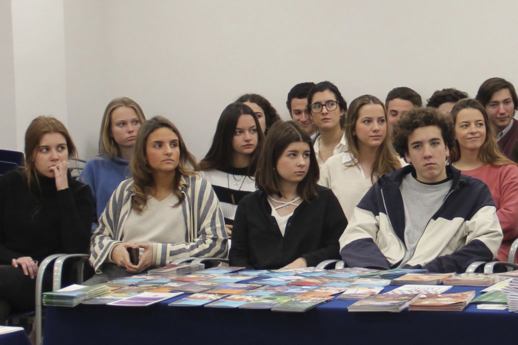BachilleratoFF's tweet photo. 20 y 21 de marzo Mini-Aula #orientacion #universitaria toda la información de Grados, #Universidades, estudios en el extranjero, Ciclos Formativos de Grado Superior, notas de corte.... con profesores universitarios y @BachFFAlumni de últimos cursos. https://t.co/69IfFI4fJV
