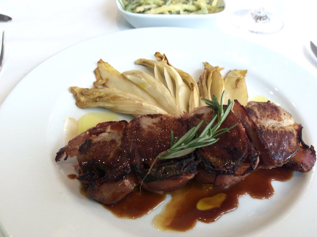Como Lario Restaurant tweet media