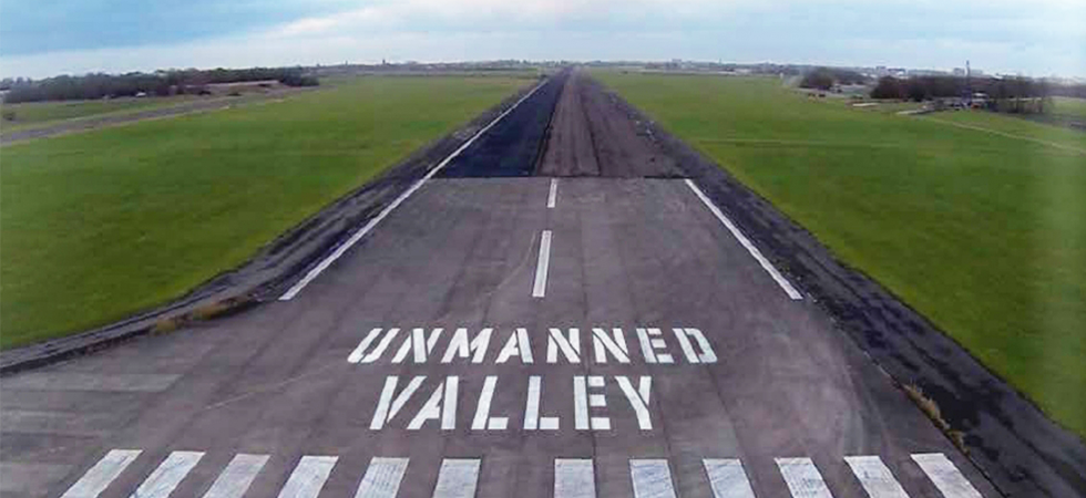 InnoQuarter's tweet photo. Unmanned Valley Valkenburg, the hotspot of drone companies based in Katwijk really takes off! Over 20 projects have started and the further development will create around 2,000 jobs, a boost for the regional economy. https://t.co/jTUZaJZFQA #UAV #drone https://t.co/CqUDYXlTVe