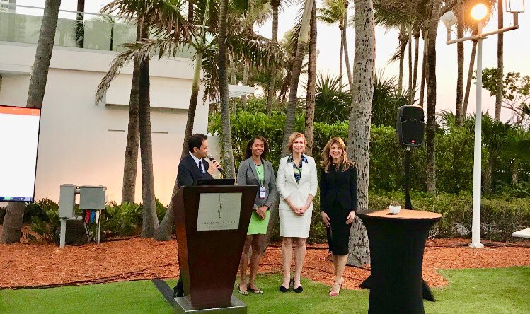 PopovVioleta's tweet photo. #bariatric practice dinner symposium organized by Dr. Nitin Kumar and #FESCourse2018 keeps getting better and better. #Throwback pic from 2017 &amp; 2018 @Fontainebleau in Miami, now with Dr. Holly Lofton from @nyulangone. Thank you!
#obesity #obsm @MetabolicEndo @MPGN46 https://t.co/CAl8ltdSzk
