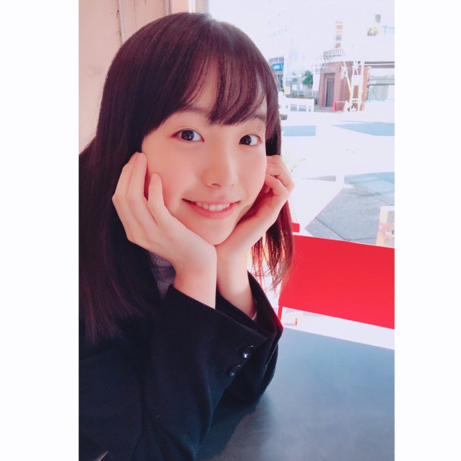 パナソニックワイヤレスイヤホンcmの女優は誰 プロフィールや出演作 みかんと傘とコッペパン