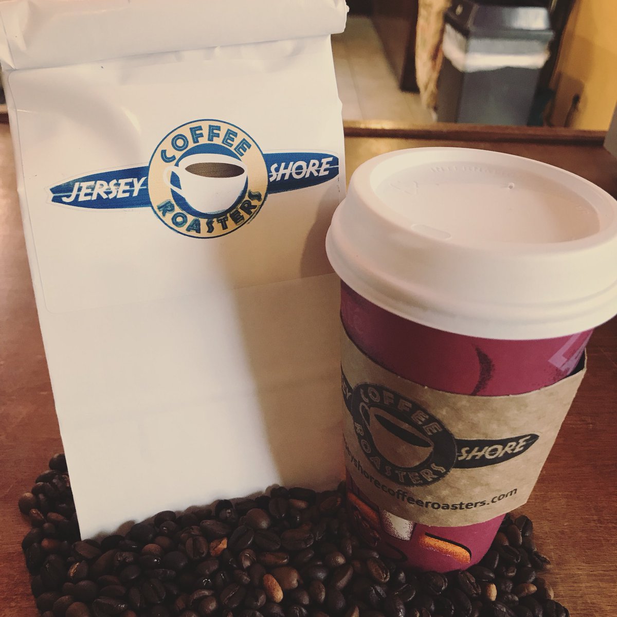 jscoffeeroaster's tweet photo. LIMITED TIME OFFER: Buy 1 lb of coffee, get a 16 oz drip coffee for free! ☕️ https://t.co/BqENwKpR10