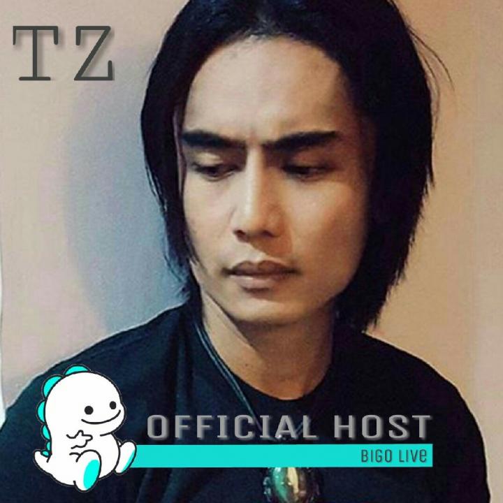 gustibiaz's tweet photo. OMG! Kamu harus melihat ini. #BIGOLIVE > #bigovoice sini sini cendol.  https://t.co/2D7qj0myGf https://t.co/K47YmNQMHi