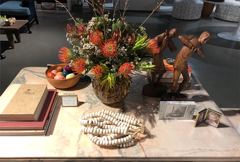 SpruceAtHome's tweet photo. Come check out our new space on South Lamar! We have some amazing vintage by Huxley House 🍍Kristen masseY🍍Austin, TX🍍 &amp; artwork by B Shawn Cox B Shawn Cox 🎨⚖️ along with our own assortment of vintage and home accessories! https://t.co/JVSmbidOPg
