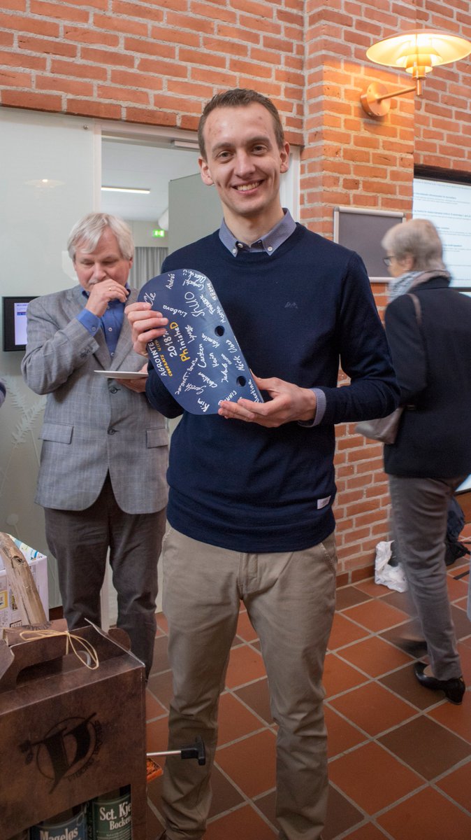AgroIntelli's tweet photo. Congratulations to our colleague, Søren, who defended excellently his PhD 😀👨‍🎓🎉🎊🏆!
"Novel technology for site-specific tillage and seeding"
#Sensors #tillage #SeedingDepth #ploughing #SideSpecific #agriculture #innovation https://t.co/5a3MuwGfTx