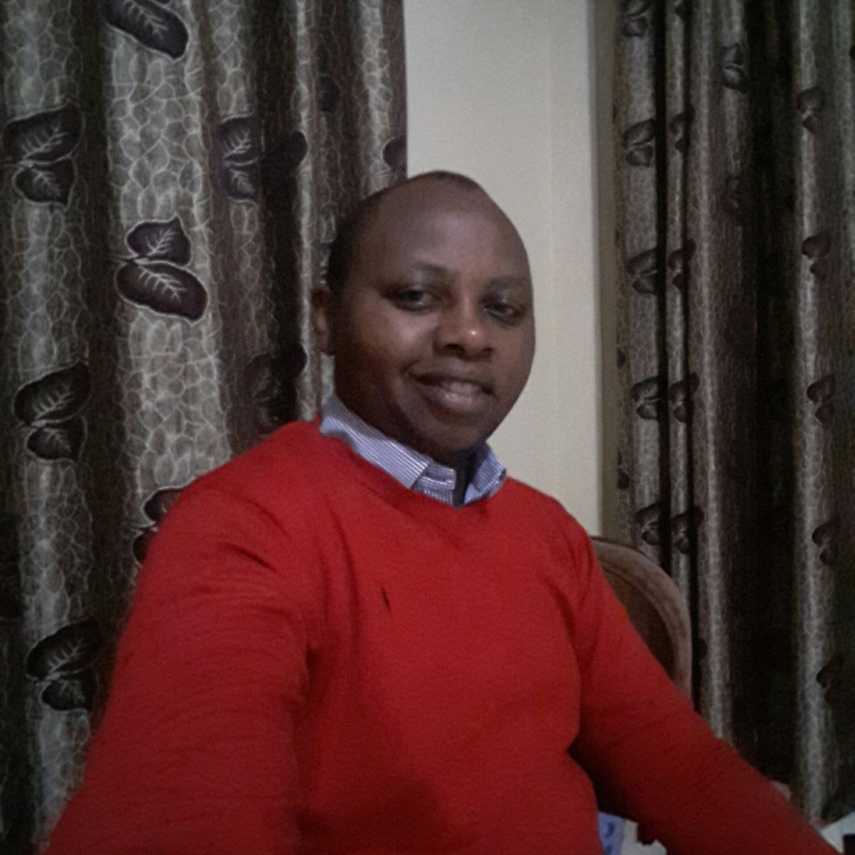 mucomba_eric tweet picture