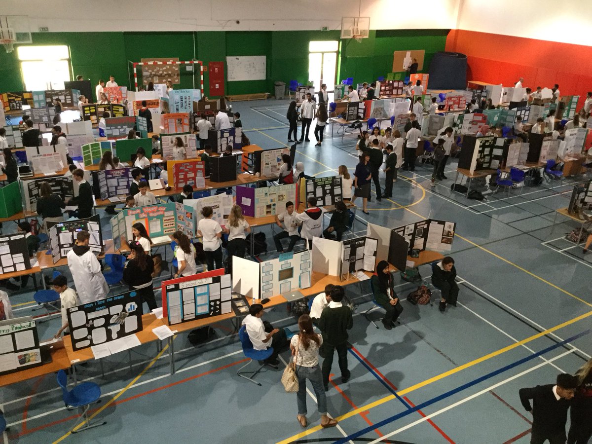 RIS_earlyyears's tweet photo. What we love about being our @ibpyp @ibmyp @IB_DP school is seeing what our past @RIS_earlyyears students are doing now they are in Secondary! Super effort Grade 8s on your Science Inquiries! @RISabudhabi @Taaleem https://t.co/PbK9Yz5qNc