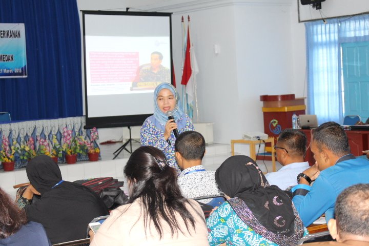 bppsdm_bp3medan's tweet photo. Team UKM KKP, Bapak Sigit dkk dan dari Pusdatin KKP, Ibu Ismayanti, DFN, DEA Memberi  Materi Pendataan Objek Kp dan Usulan Bantuan Pemerintah. #RisetdanSDMKP 
@brsdm_kp @puslatluhkp @Natalia_Liandra @agu_zid @RendaMartanu @andyjaroet @Hasibuan90R @MathiusTiku @Decca_iD https://t.co/wqYzytPmsp