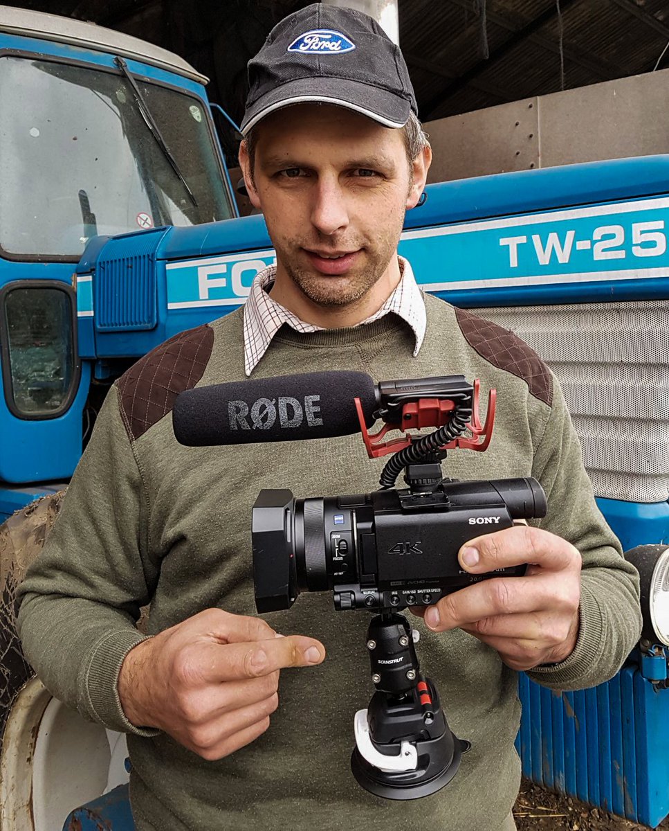 “The ROKK Mini suction mount is strong enough for me” George Saunders - farming machinery guru. rokkstore.com/pages/george-s…  #farming #FarmLife #tractor #ROKK #sparex #filming #mount #Sony #4K