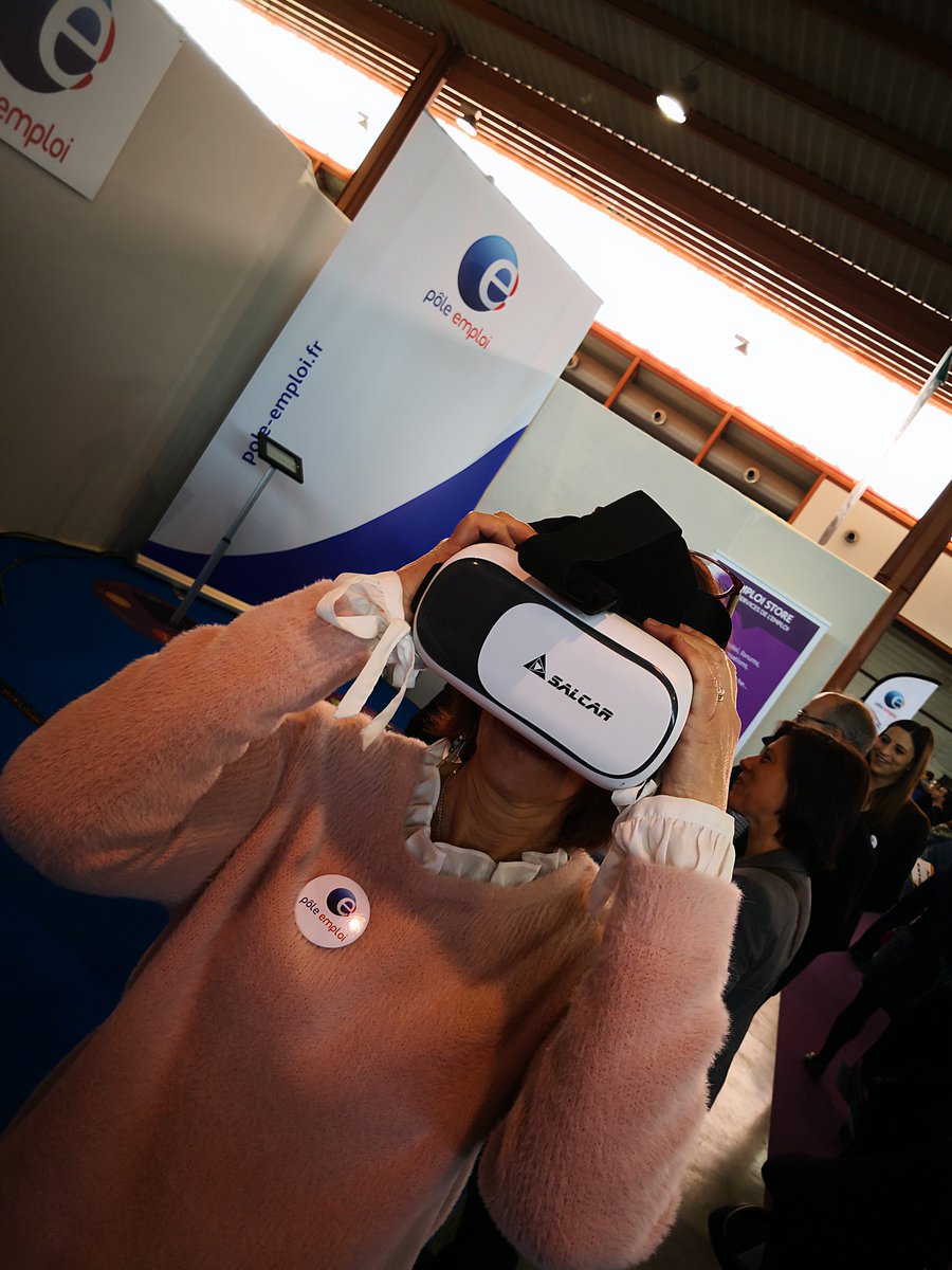 bertrandemploi's tweet photo. Tester la réalité virtuelle #AvecPôleEmploi c'est possible au salon #TAF2018 de Nîmes les 20 et 21 mars. https://t.co/dVUqMt1680