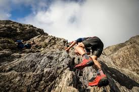AFTantidoping's tweet photo. Nice to see the Salomon Ring of Steall Skyrace™ in the QUARTZ Program. Things are possible for people who believe and make... Special thanks today for "Greg" #salomon and Shane. #trailrunning
#doping #ITRA @ITRA_trail @USportsScience
https://t.co/ESnMr1borO https://t.co/OZSTbGMlEz