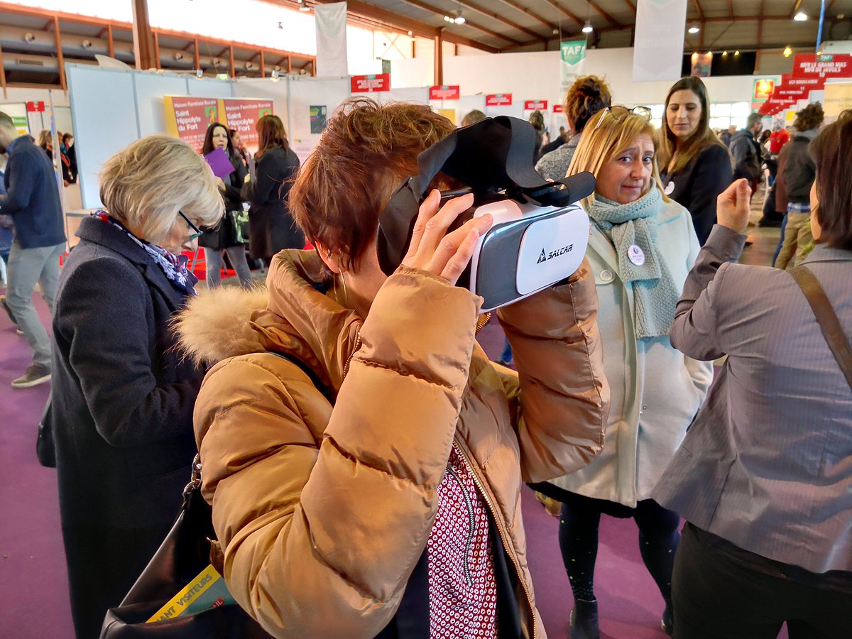 bertrandemploi's tweet photo. Tester la réalité virtuelle #AvecPôleEmploi c'est possible au salon #TAF2018 de Nîmes les 20 et 21 mars. https://t.co/dVUqMt1680