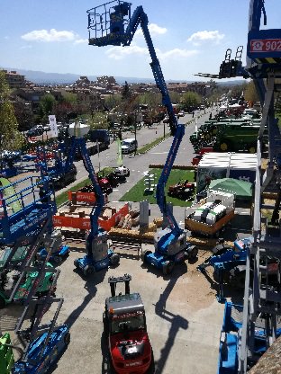 ServeiSa's tweet photo. Visitanos en la feria MERCAT DEL RAM 2018 de Vic.
Hace dos años que abrimos nuestra sede en VIC (Osona), y queremos agradecer la buena acogida que hemos tenido.  No encontrarás en el Sector 3 Maquinaria - Avda. Països Catalans de VIC, junto al pont del Sucre https://t.co/Bna95rQEHr