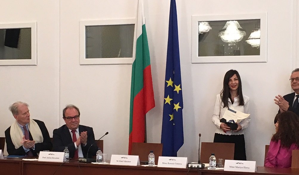 France_Bulgarie's tweet photo. #20mars Национален форум Трофеи на #Франкофонията, организиран от @OIFfrancophonie и групата на франкофонските посланици @EricLebedel , в НС. 6 🇧🇬са отличени  за работата си в името на Франкофонията #CCIFB връчи наградата в областта Предприемачество на Ж.Вагенщайн, @colibri_bg https://t.co/sxCT9NIYqy