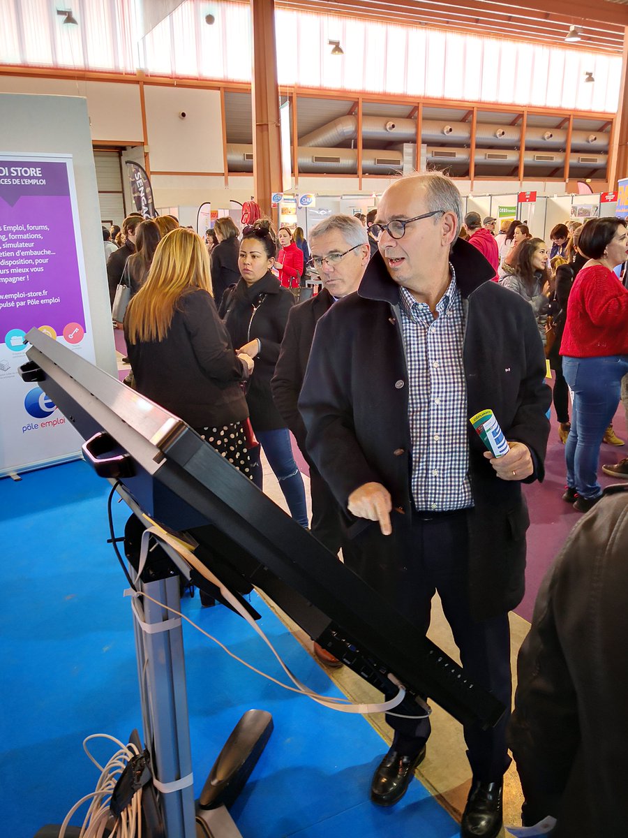 bertrandemploi's tweet photo. Venez découvrir l'espace numérique de #PoleEmploi  au #TAF2018  de #Nîmes les 20 et 21 mars. #AvecPôleEmploi https://t.co/ZwePcphClZ