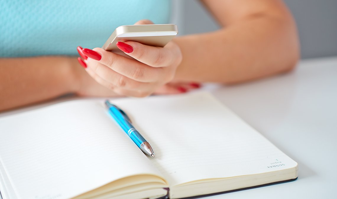 AvidlyCoaching's tweet photo. Being overwhelmed by the mountain of tasks that need to be attended to is one of the most common problems for small business managers. Here's @LisaLarter with some sound advice https://t.co/XuVeWhQSsE https://t.co/JnlCn75n65