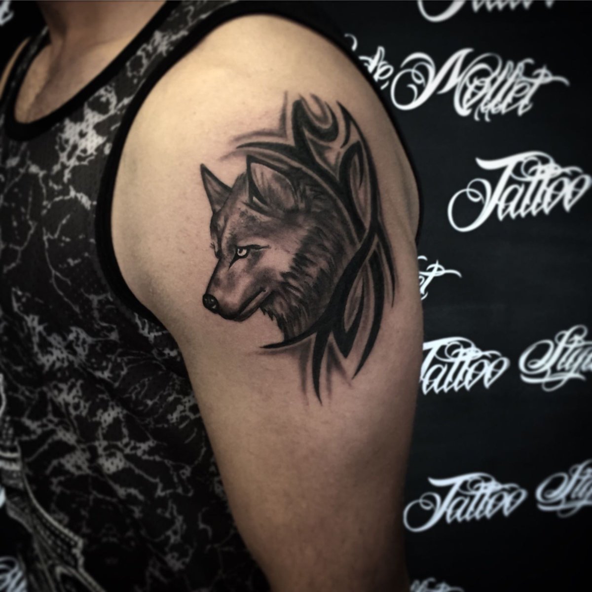 Tattoostylemol1's tweet photo. Trabajo realizado por nuestro compañero Sergio López @slt_ink 
#freehand #handscript #letterstoliveby #letteringinsoul #freehandletters #script #handmade #chicanosoul #cool https://t.co/BW0xhGRXQO